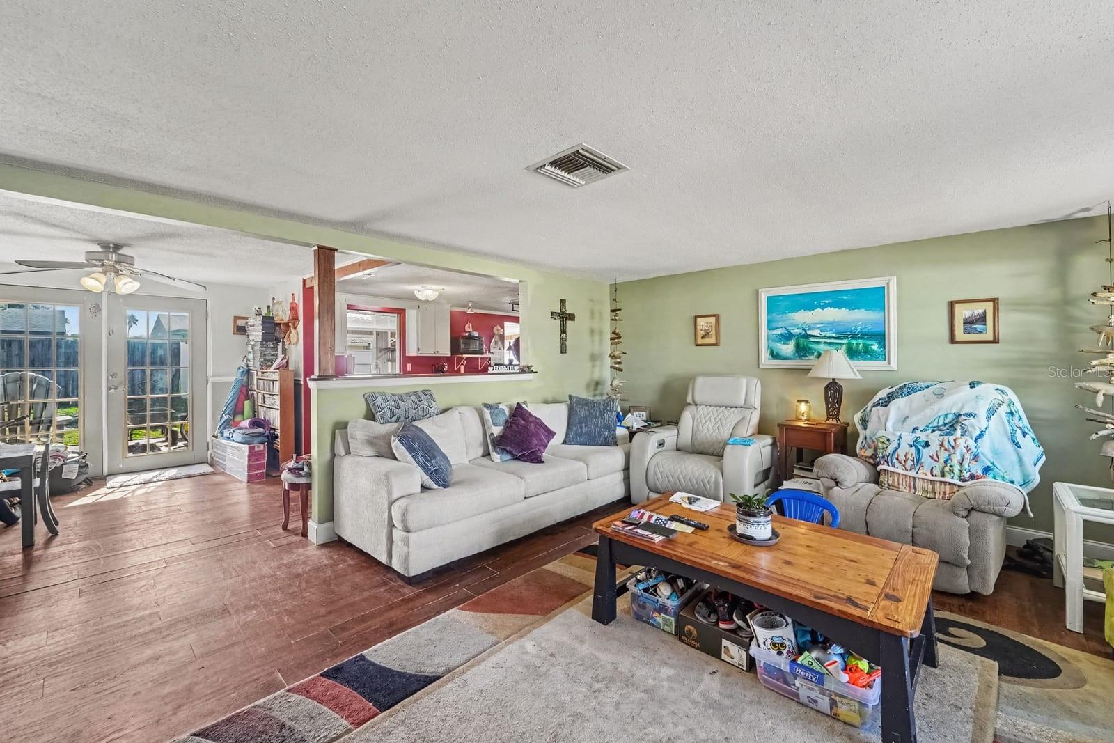 10214 Holly Dr, Port Richey, FL 34668