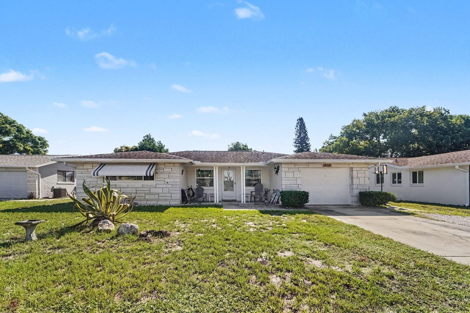 10214 Holly Dr, Port Richey, FL 34668