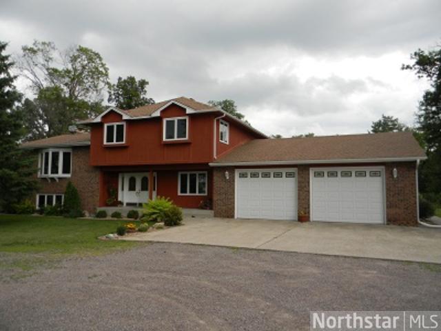 1750 Upland Ave, Mayer, MN 55360