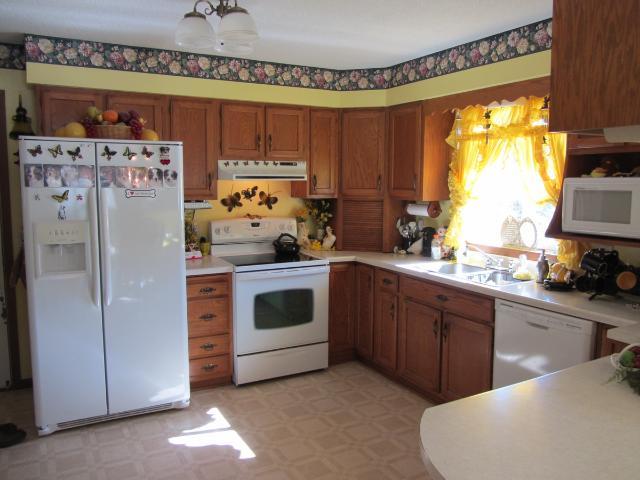 N13225 665th St, Ridgeland, WI 54763
