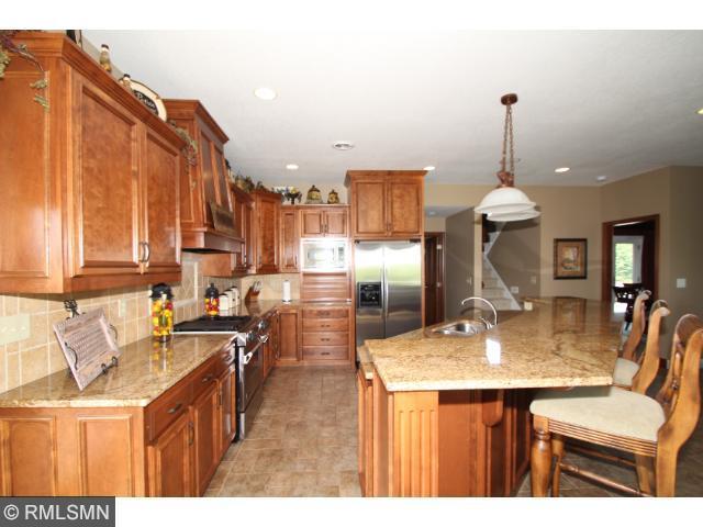 5020 Red Hawk Ct, Saint Cloud, MN 56301