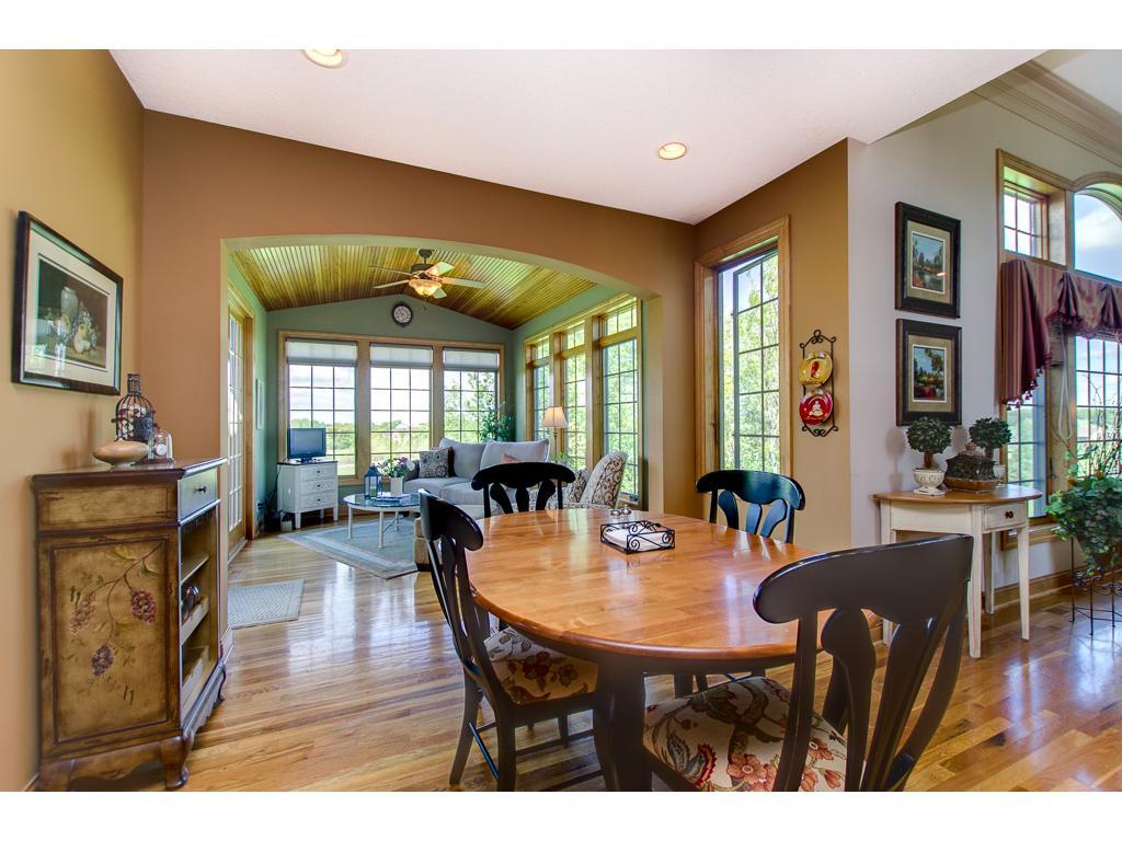 11505 Hillcrest Ct N, Saint Paul, MN 55110