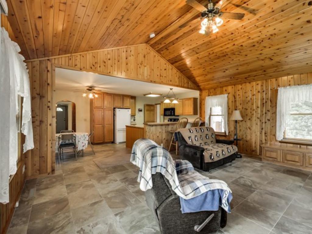 8424 State Highway 25 SW, Montrose, MN 55363