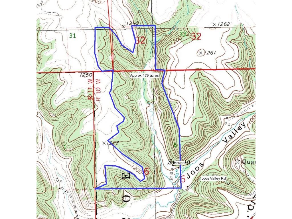 W450 Joos Valley Rd, Fountain City, WI 54629