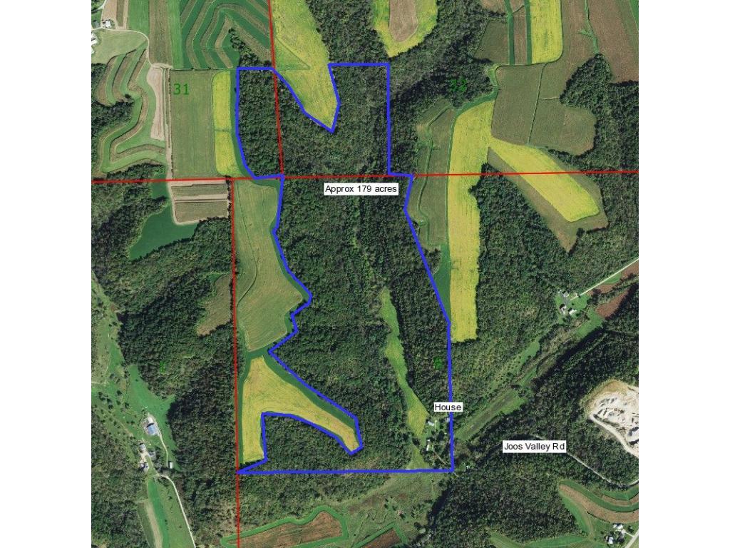 W450 Joos Valley Rd, Fountain City, WI 54629