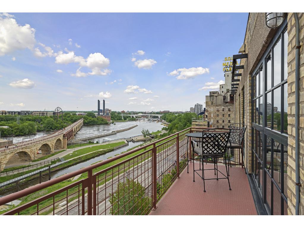 117 Portland Ave #708, Minneapolis, MN 55401