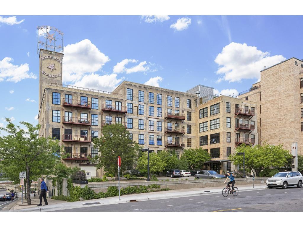 117 Portland Ave #708, Minneapolis, MN 55401