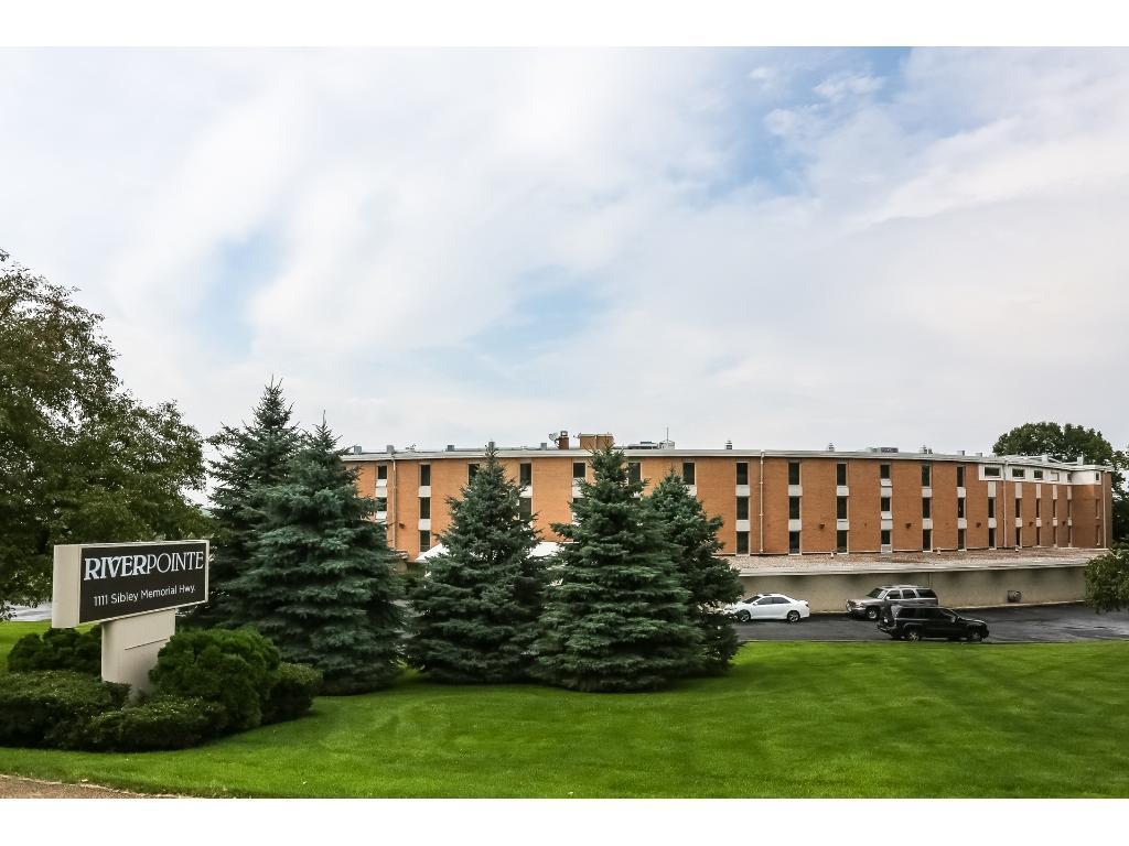 1111 Sibley Memorial Hw #1E, Saint Paul, MN 55118