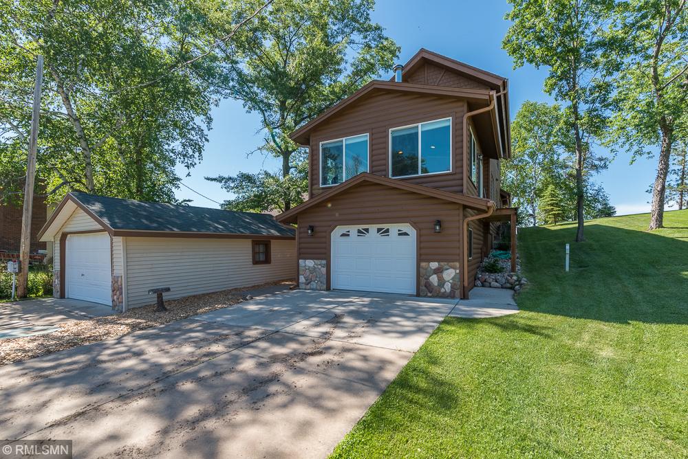 10153 Birch Grove Ln, East Gull Lake, MN 56401