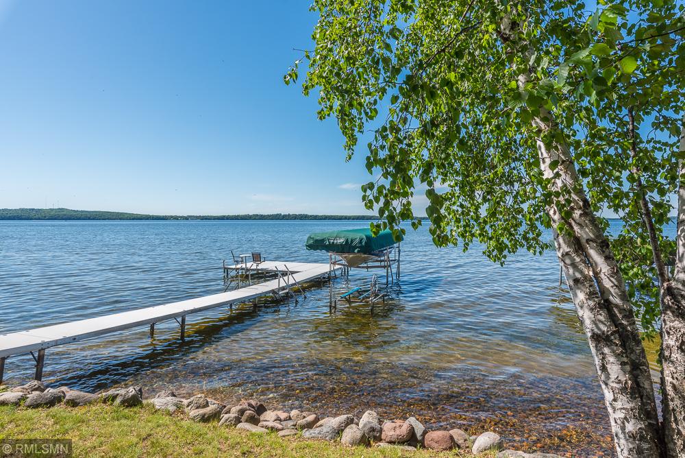 10153 Birch Grove Ln, East Gull Lake, MN 56401