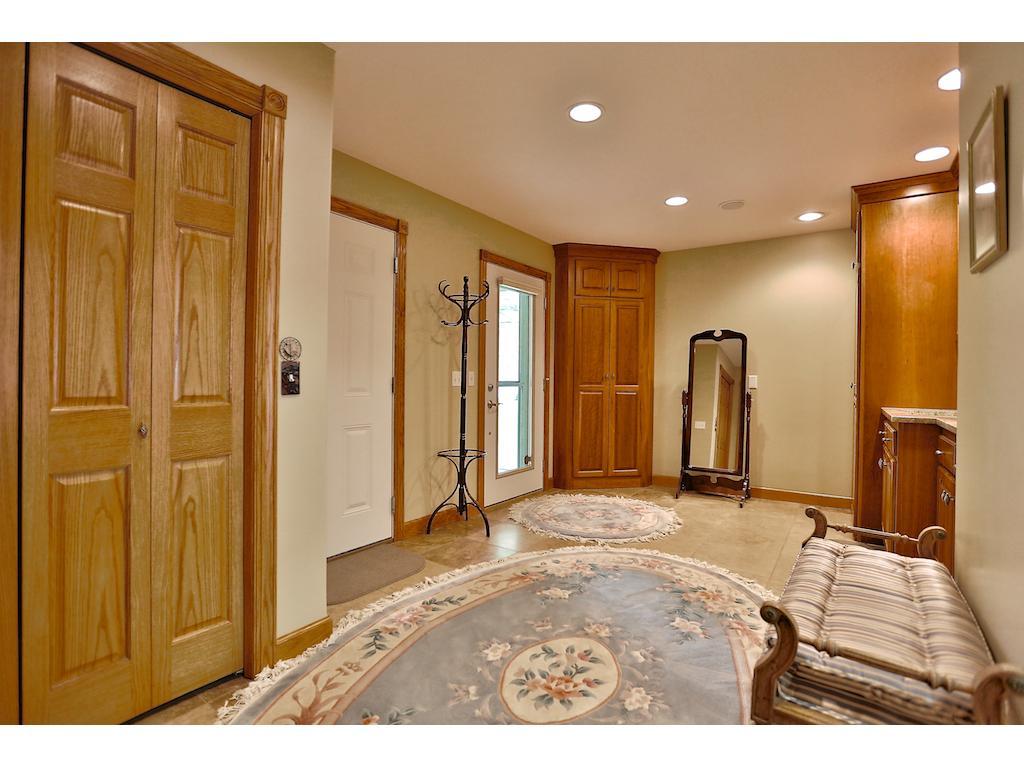 28635 Old Towne Rd, Chisago City, MN 55013
