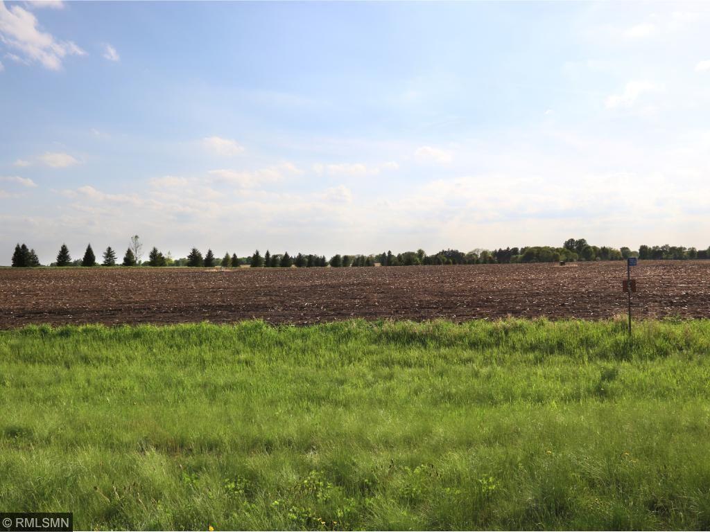 35926 Sharon Prairie Dr, Le Sueur, MN 56058
