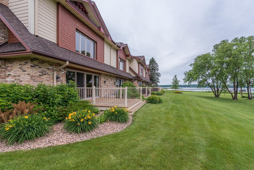 11284 Green Hill Rd, East Gull Lake, MN 56401