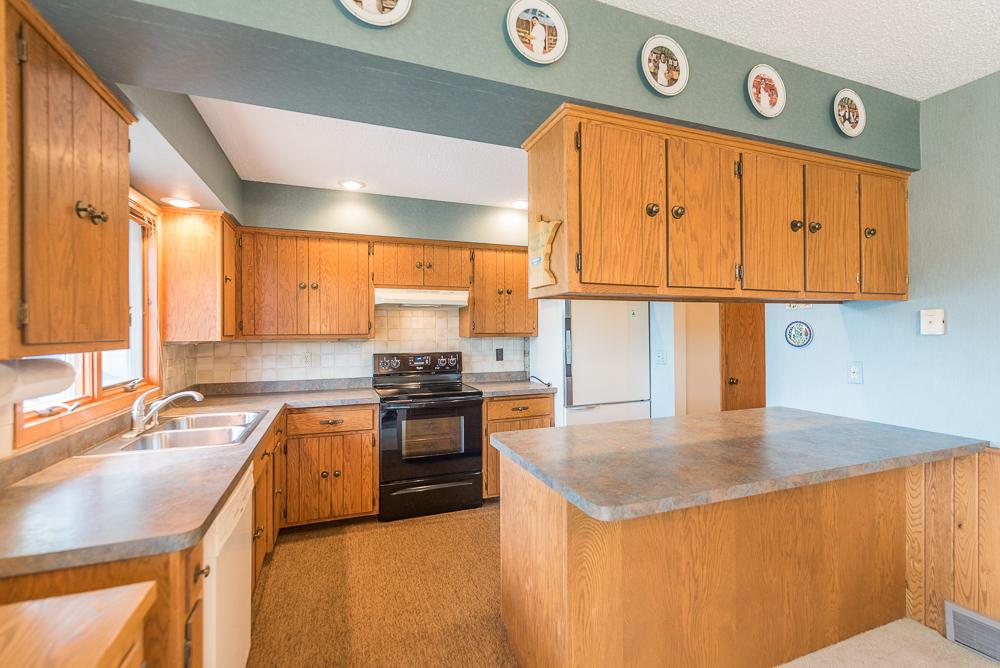 11284 Green Hill Rd, East Gull Lake, MN 56401