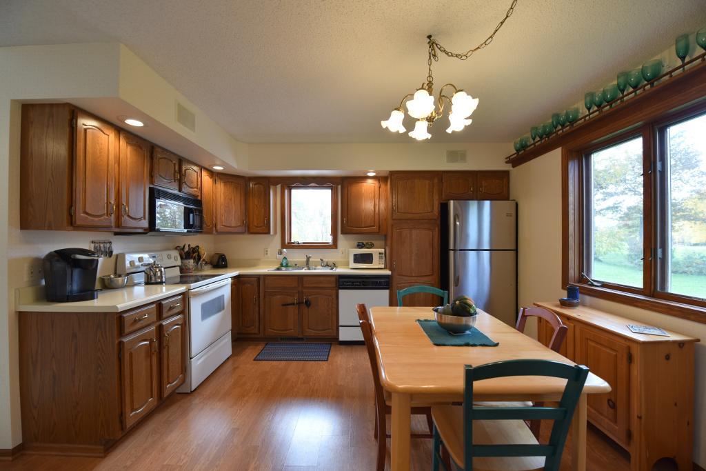 11625 Oak Ln, East Gull Lake, MN 56401