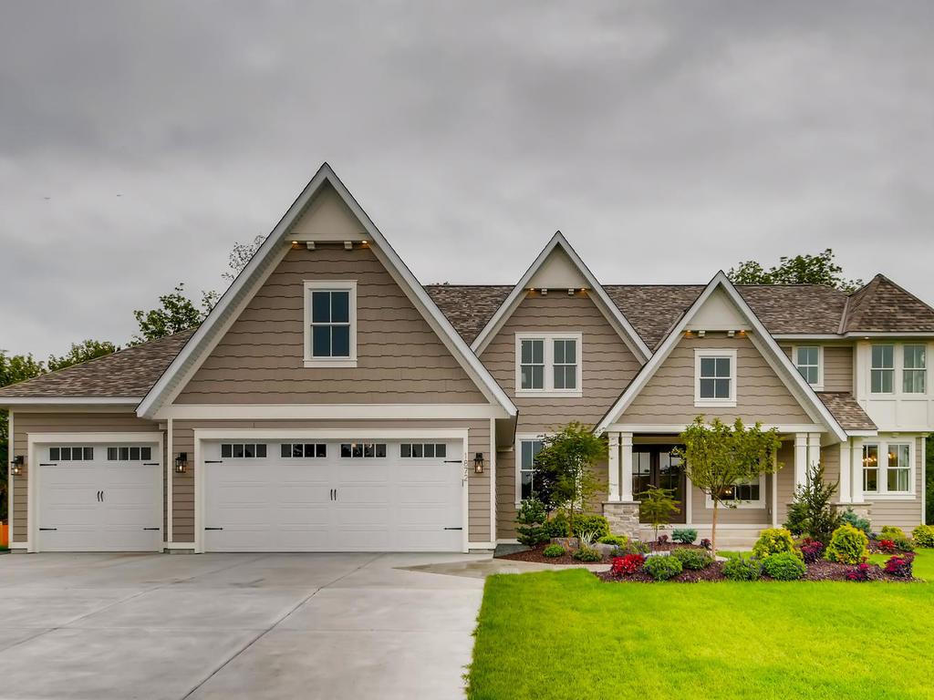 1872 Orchard Heights Ln, Mendota Heights, MN 55118
