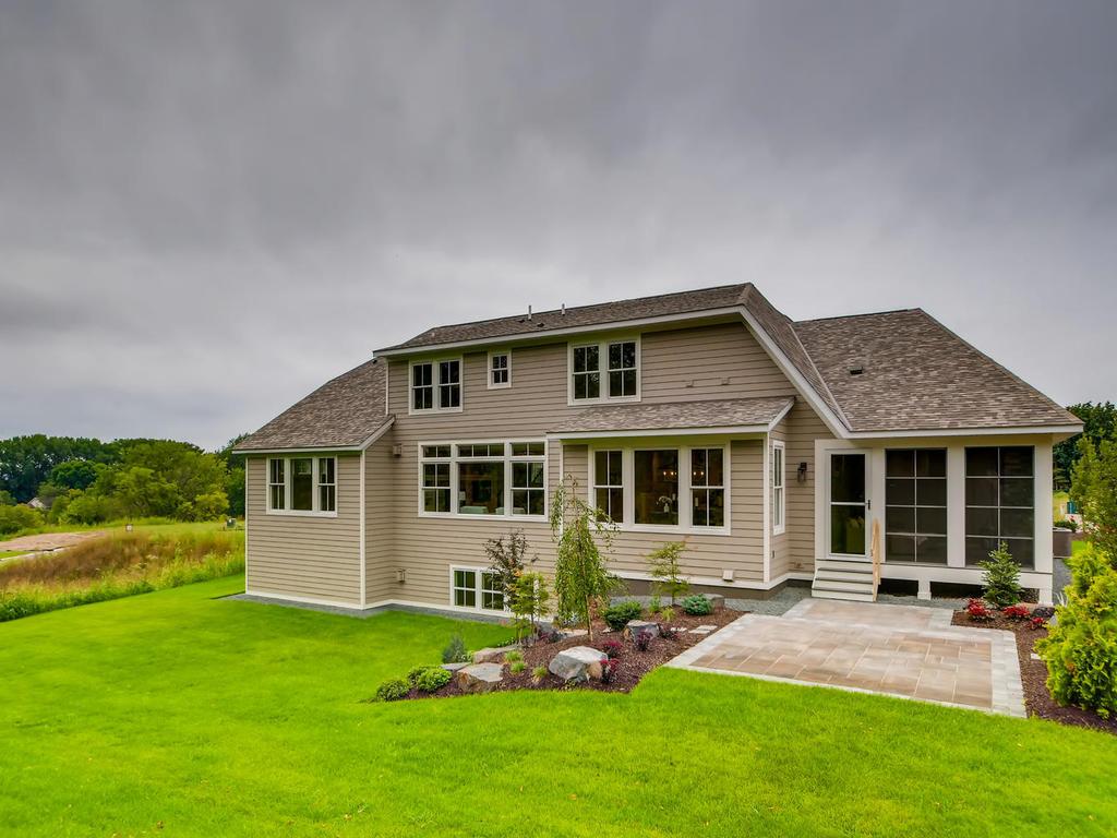 1872 Orchard Heights Ln, Mendota Heights, MN 55118