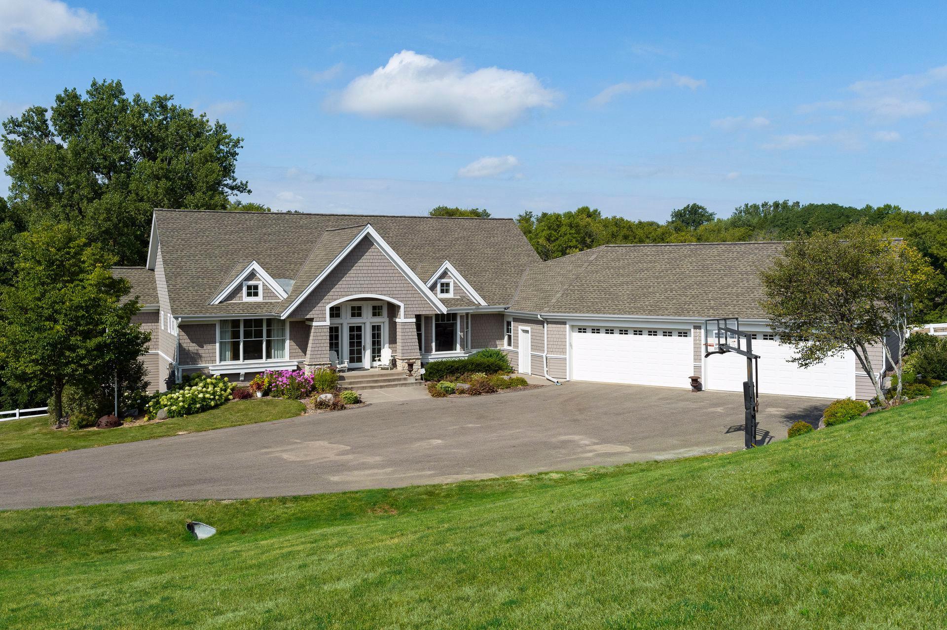 6775 Fogelman Rd, Independence, MN 55359