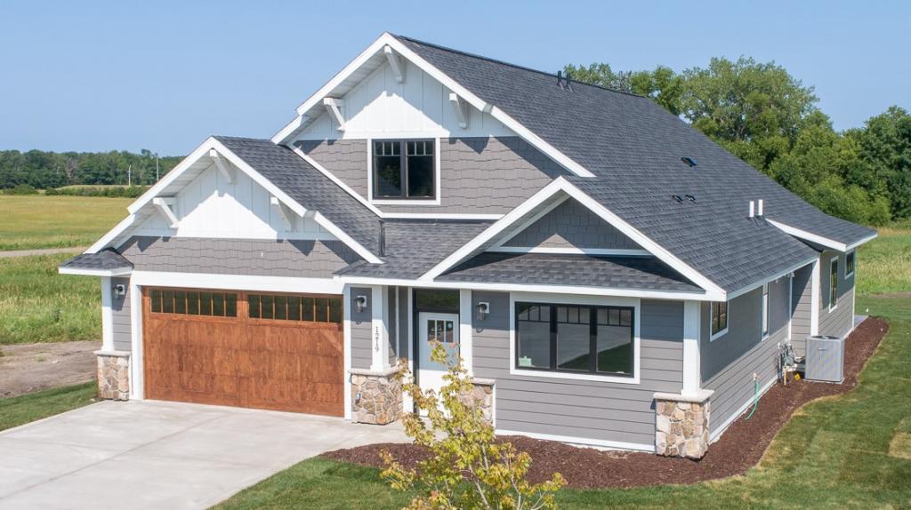 1263 Harbor Pl, East Gull Lake, MN 56401
