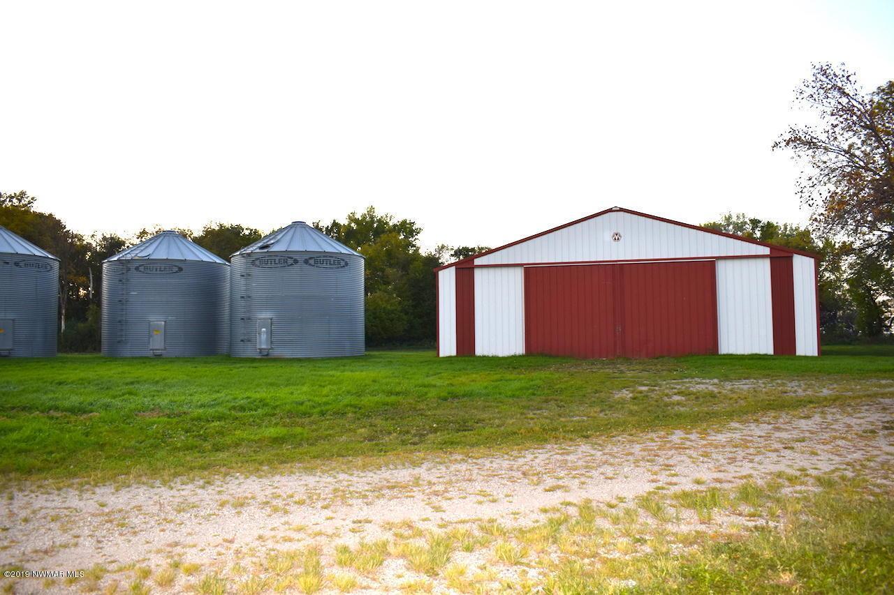 1172 320th Ave, Kennedy, MN 56733