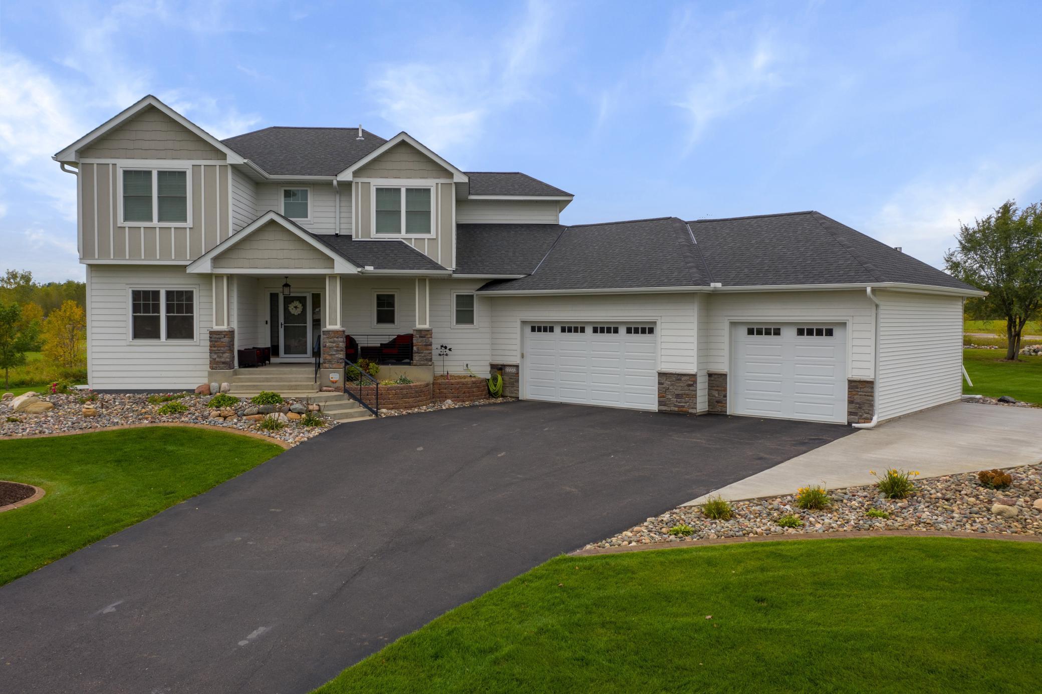 22272 Baugh St NW, Nowthen, MN 55330