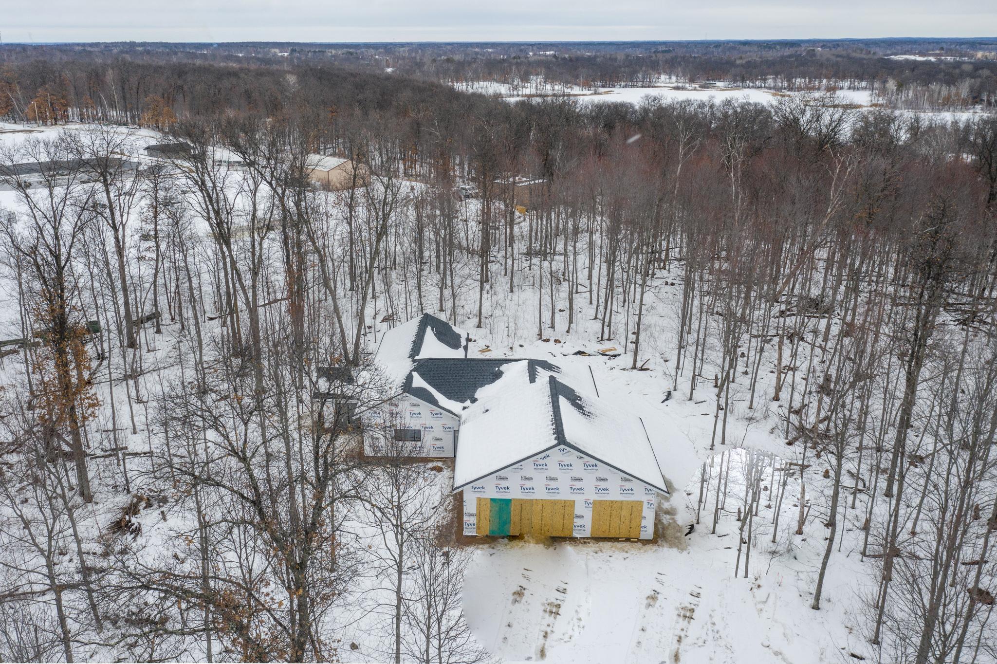 11921 Maplewood Ridge Ct, East Gull Lake, MN 56401
