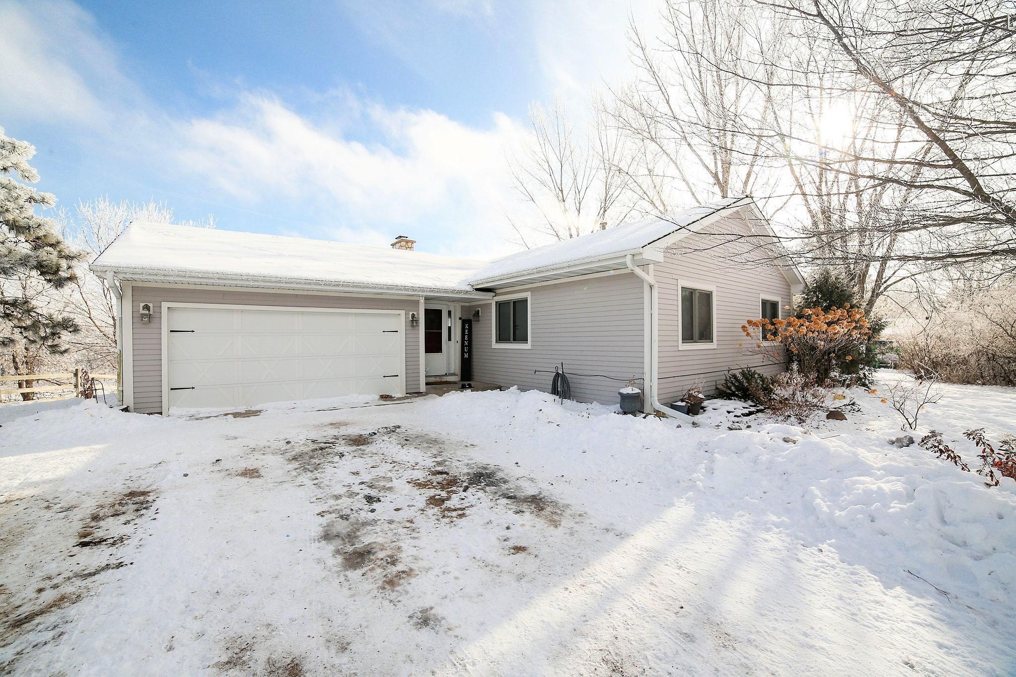 7320 Hillendale Rd NW, Nowthen, MN 55330