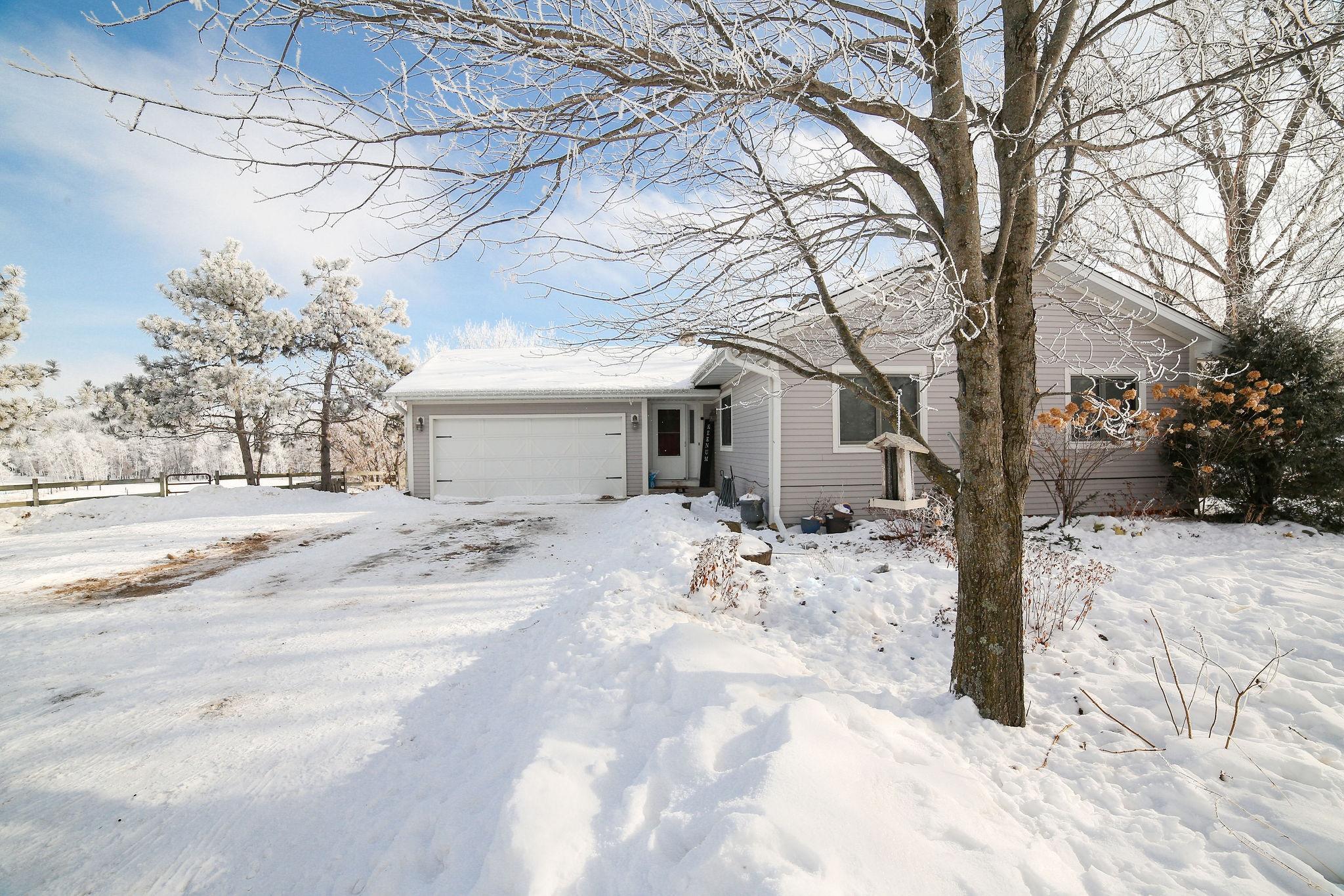 7320 Hillendale Rd NW, Nowthen, MN 55330