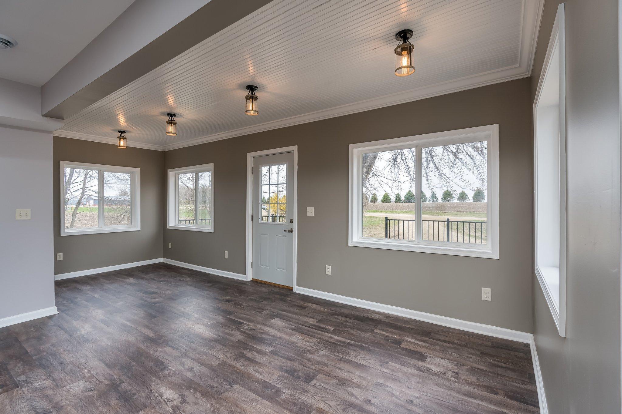 35560 810th Ave, Lewisville, MN 56060