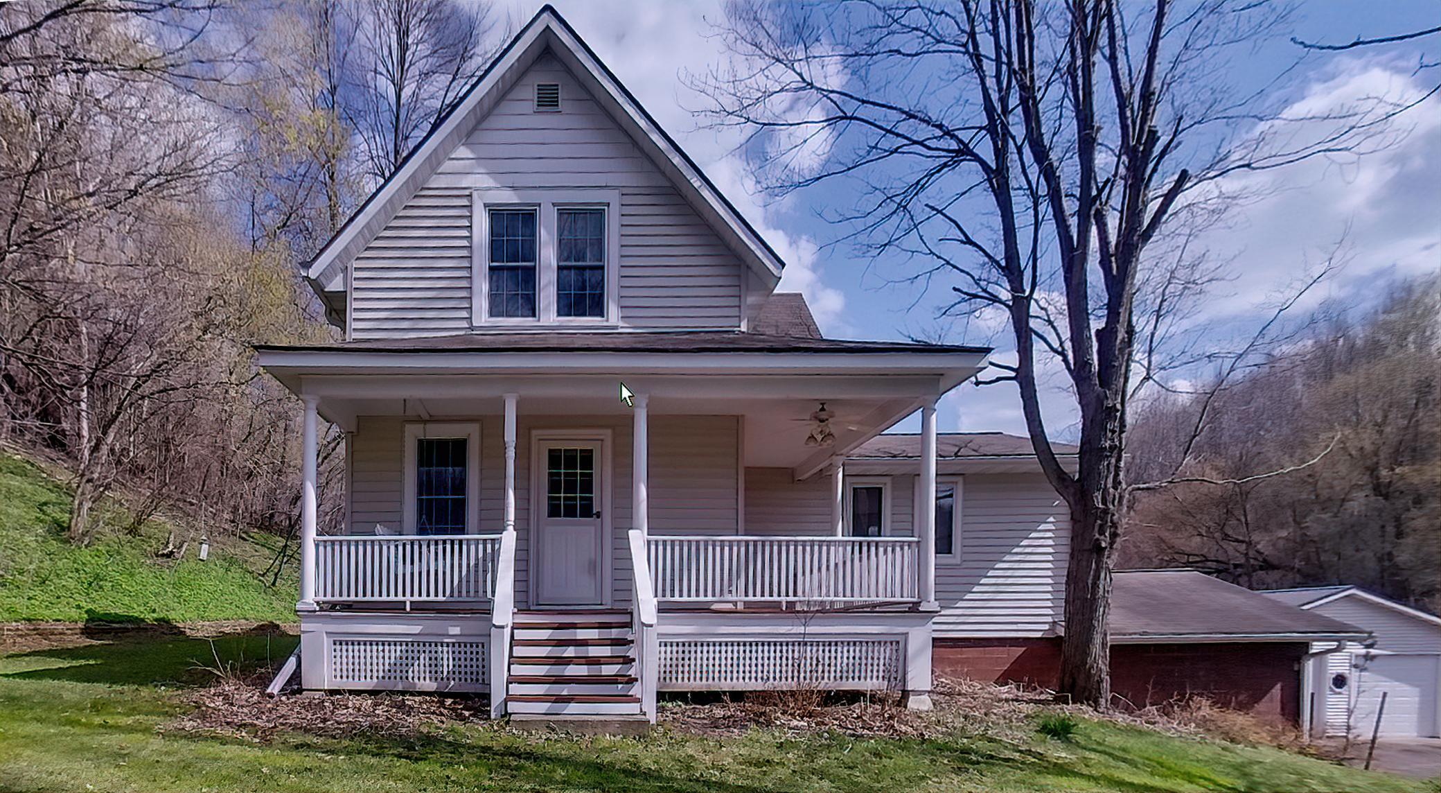 N13398 530th St, Ridgeland, WI 54763