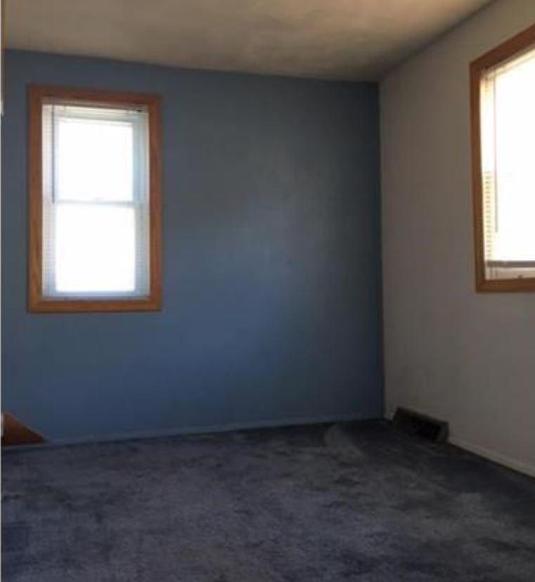 2038 Avon St, La Crosse, WI 54603