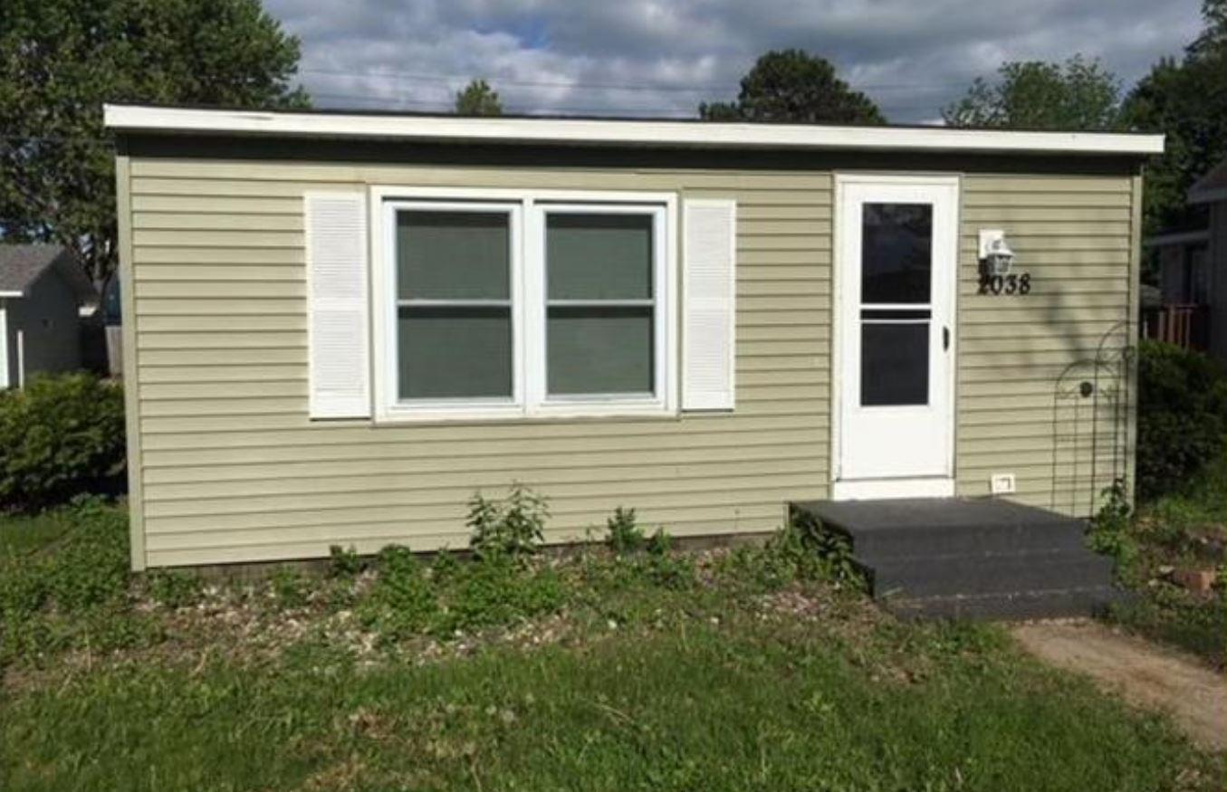 2038 Avon St, La Crosse, WI 54603
