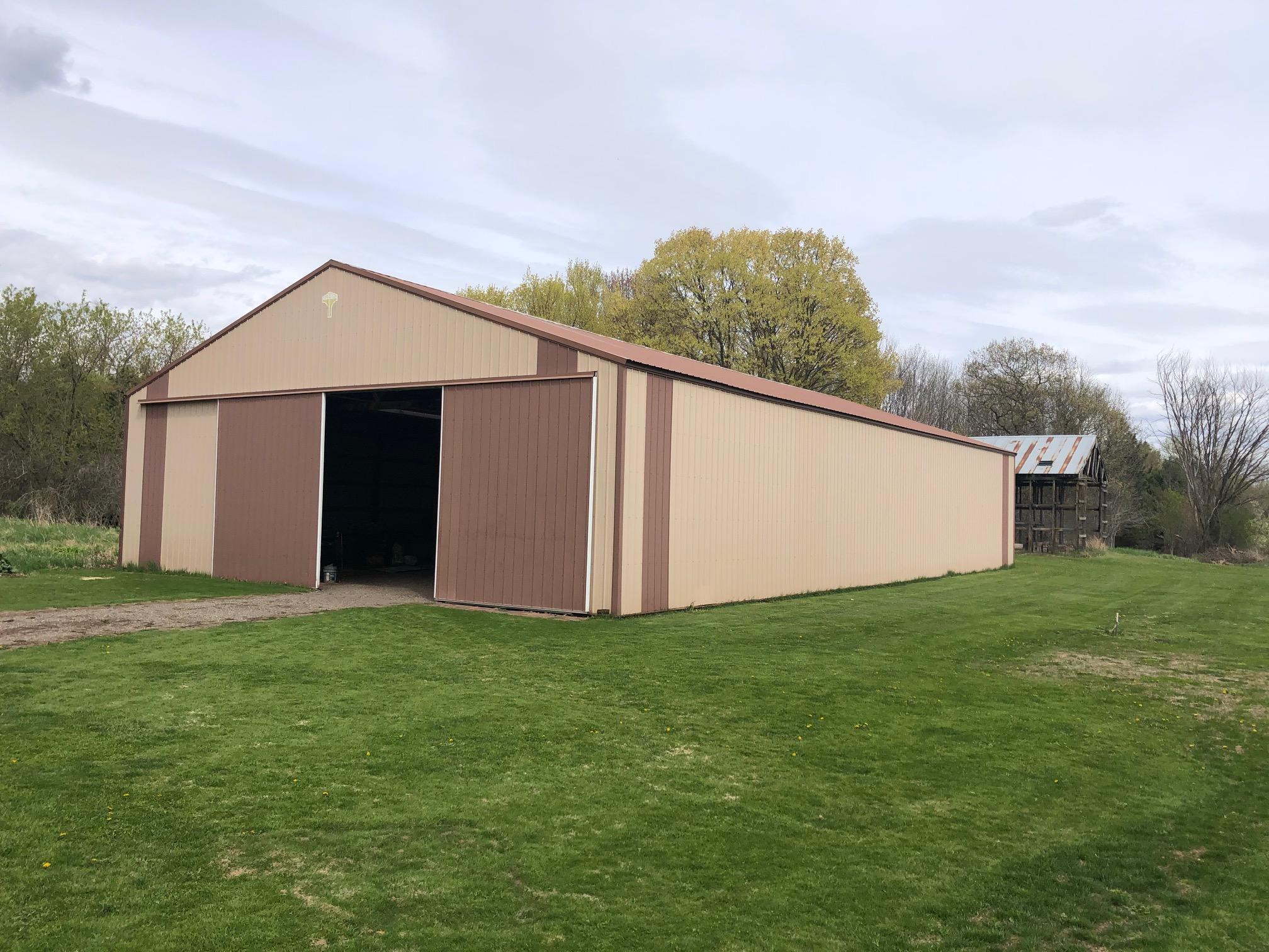 38825 Pine Ave, Center City, MN 55012