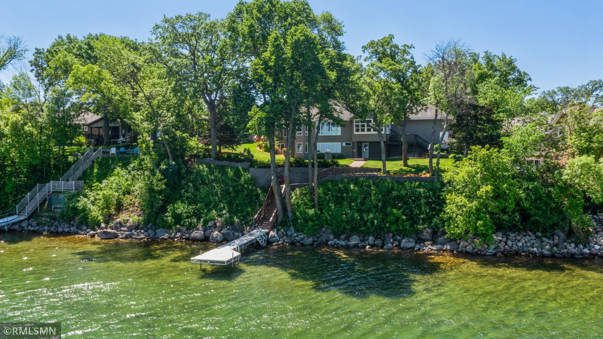 303 Lake Ave S, Spicer, MN 56288