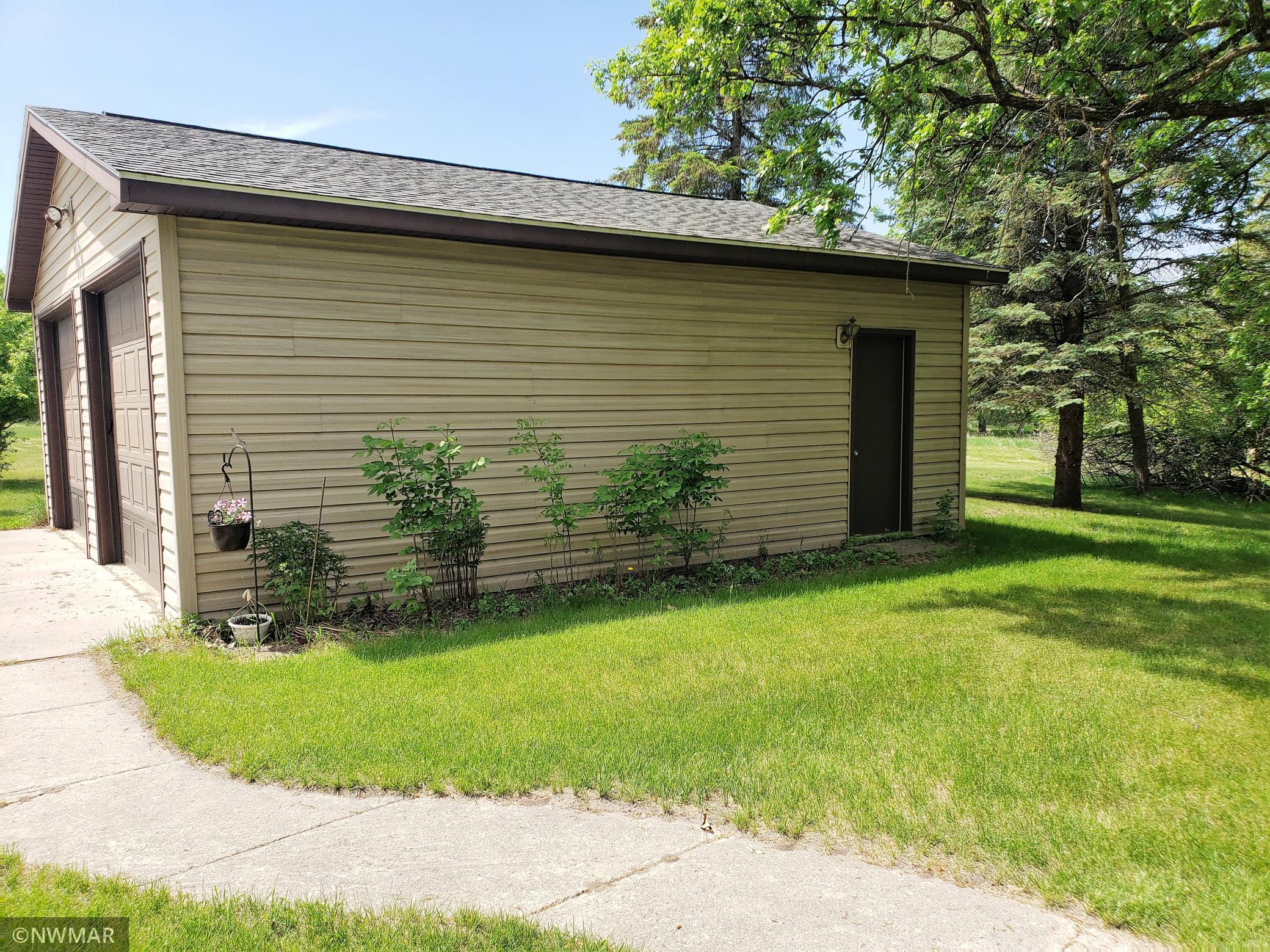 560 Nurmi Ave W, Plummer, MN 56748