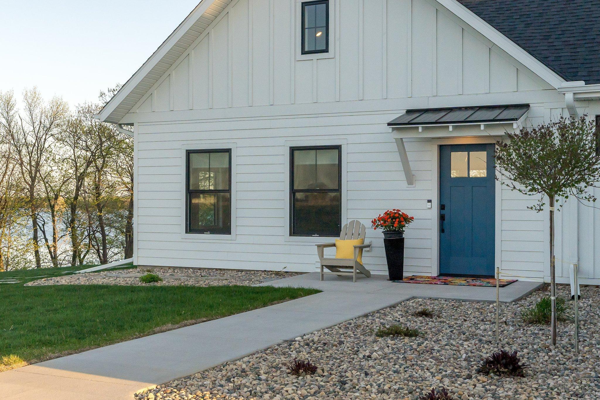26015 Island Rd, Cleveland, MN 56017