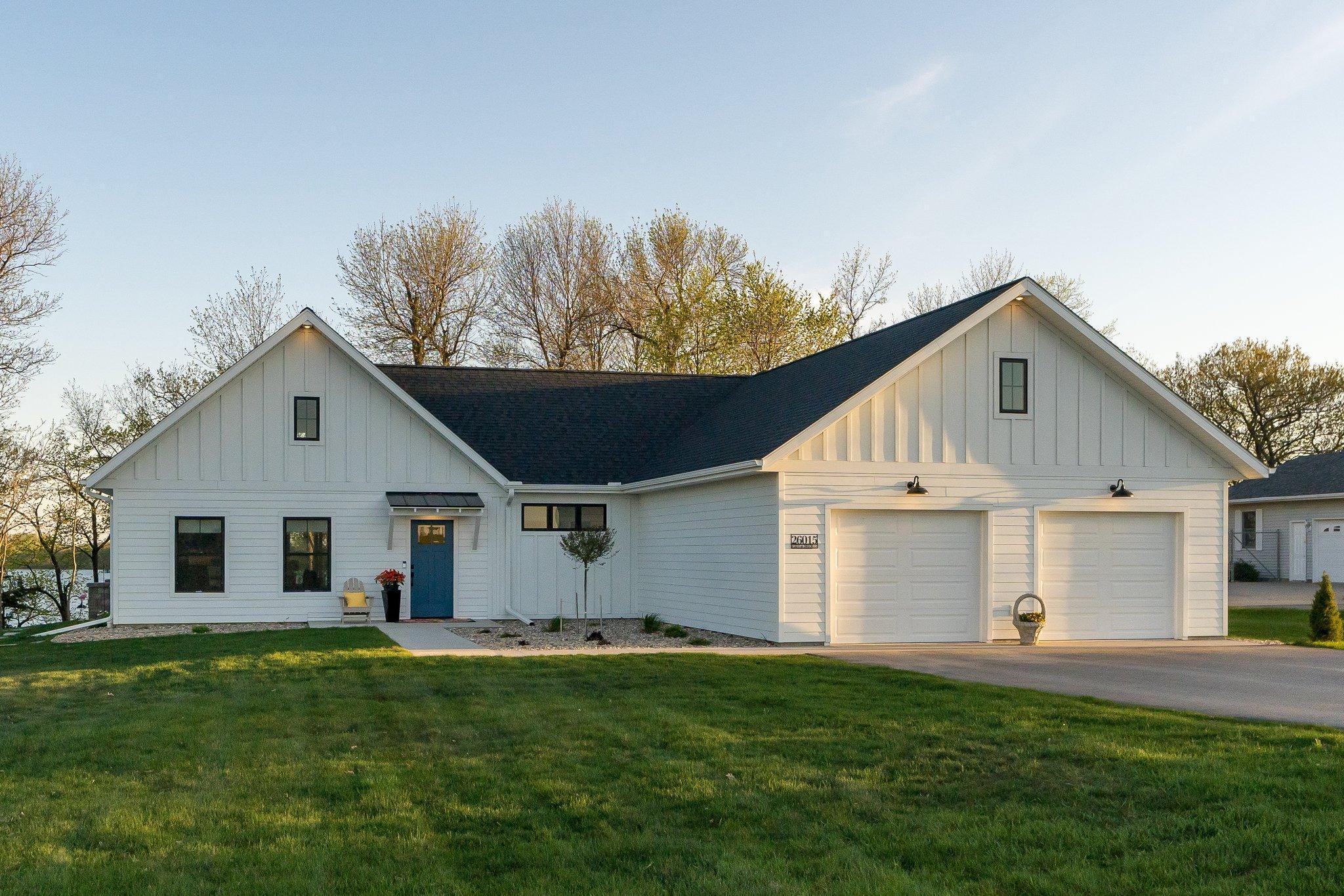 26015 Island Rd, Cleveland, MN 56017