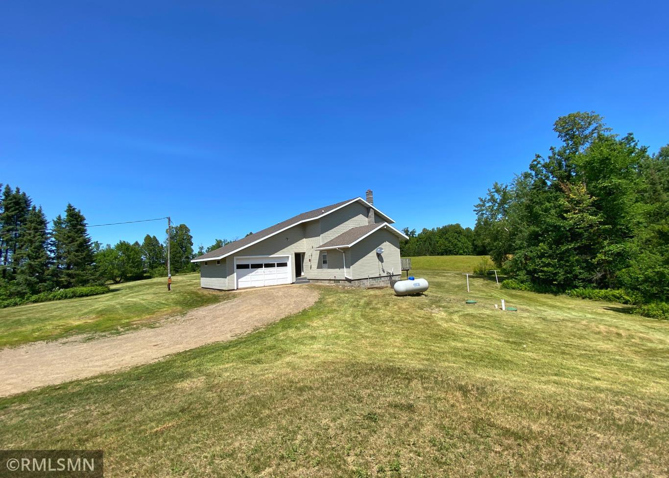 18904 Arlich Rd, Goodland, MN 55742