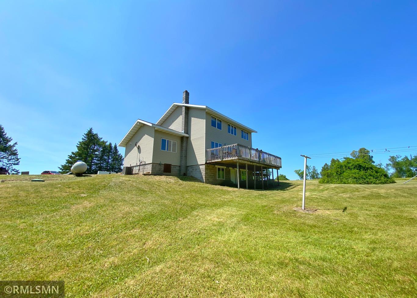 18904 Arlich Rd, Goodland, MN 55742