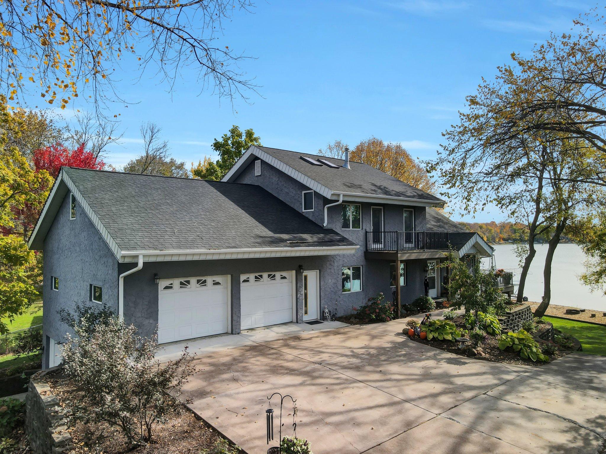 10655 Point Pleasant Rd, Chisago City, MN 55013