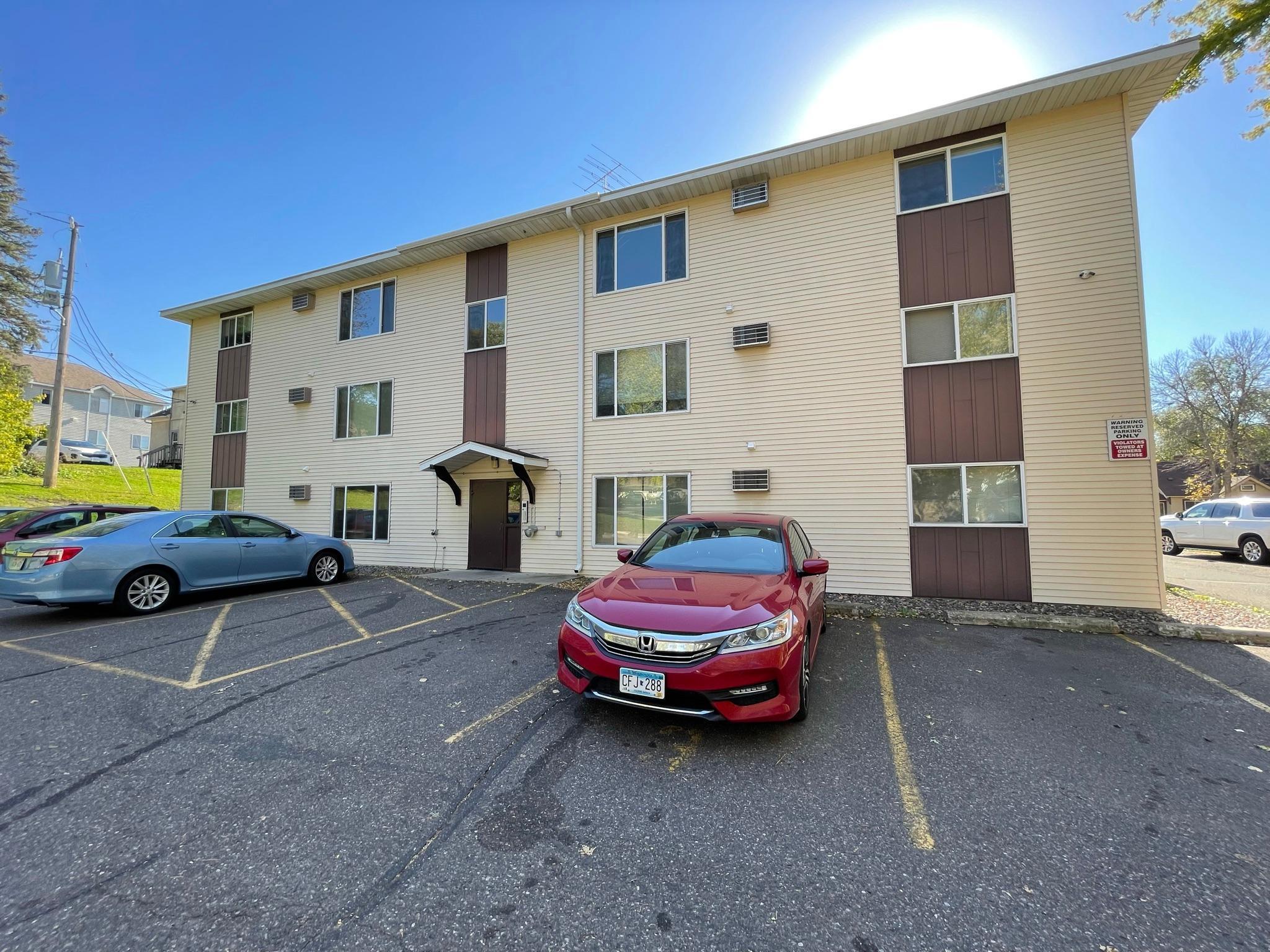 523 12th St S, Saint Cloud, MN 56301