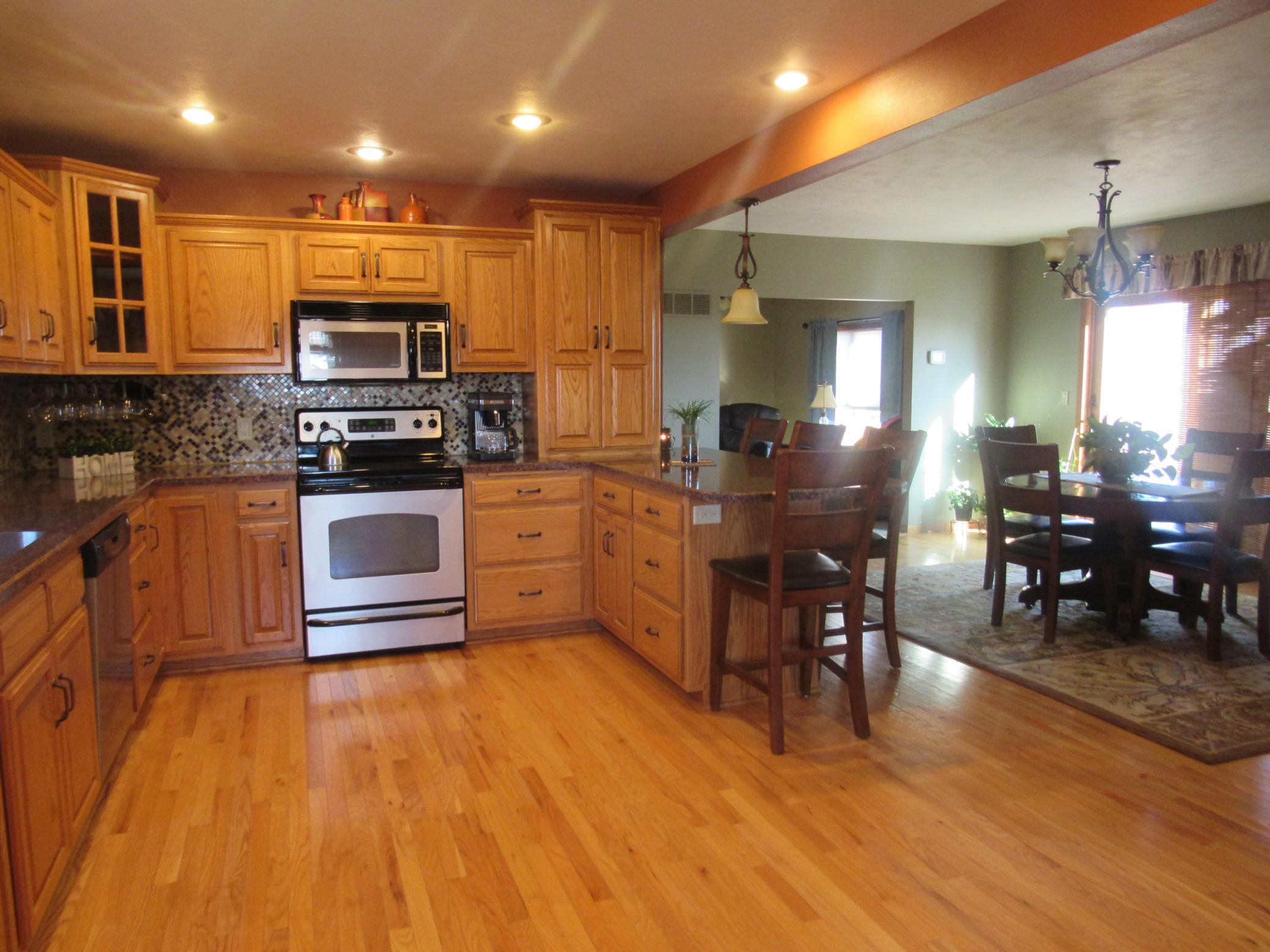 32255 840th St, Brewster, MN 56119