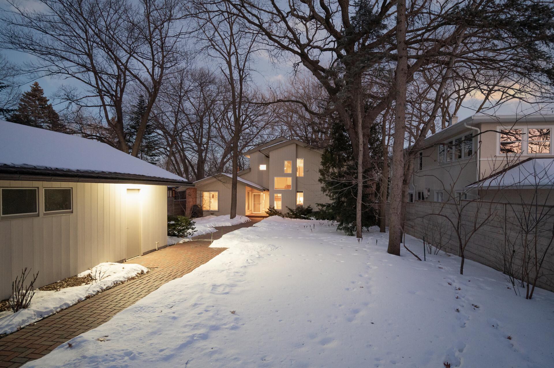 3324 Edmund Blvd, Minneapolis, MN 55406