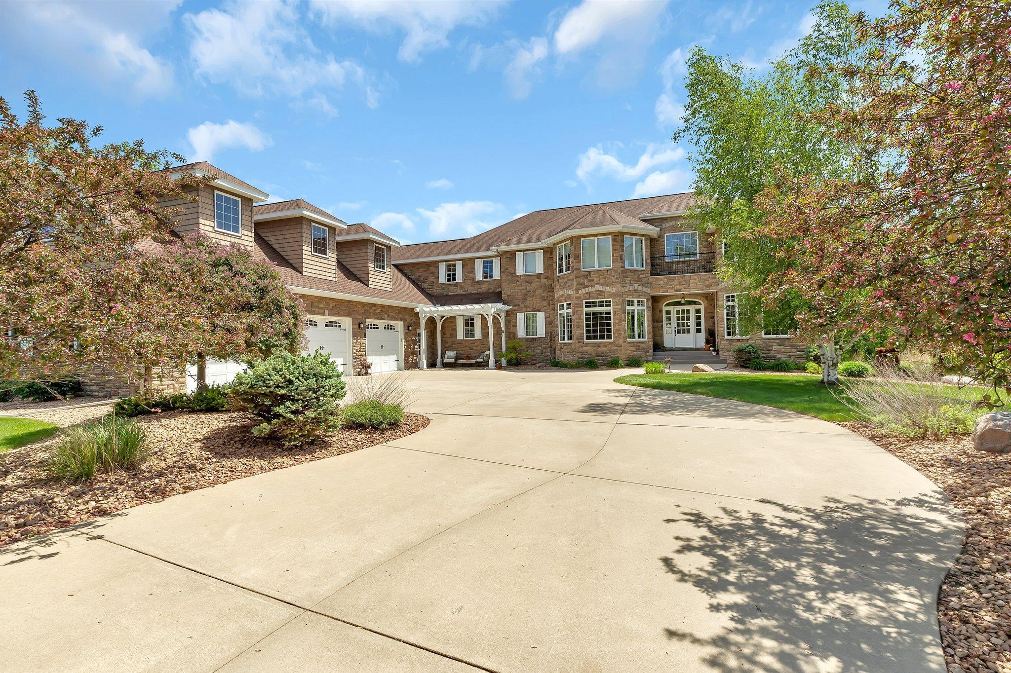 3658 21st Ave S, Saint Cloud, MN 56301