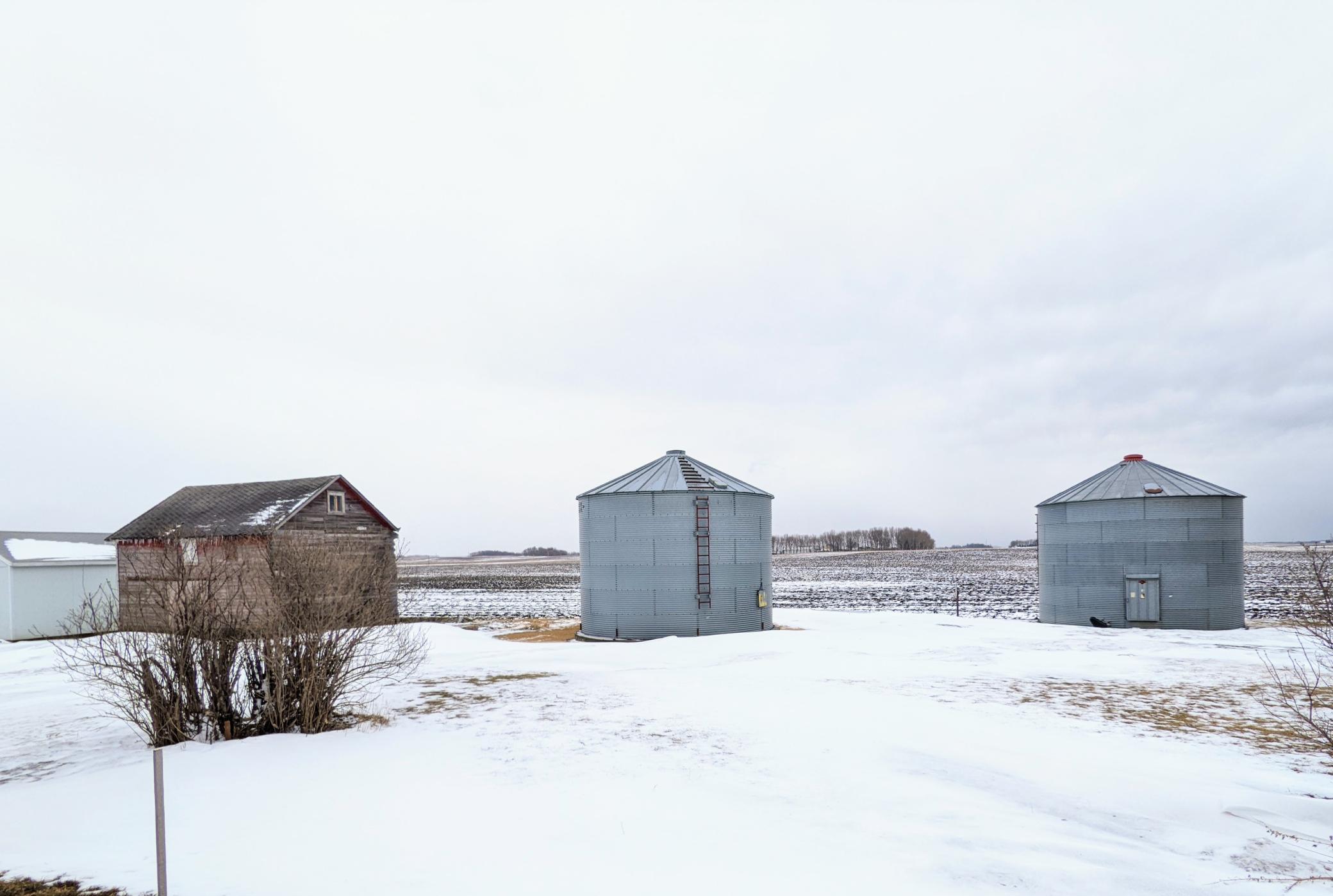 48649 State Highway 19, Fairfax, MN 55332