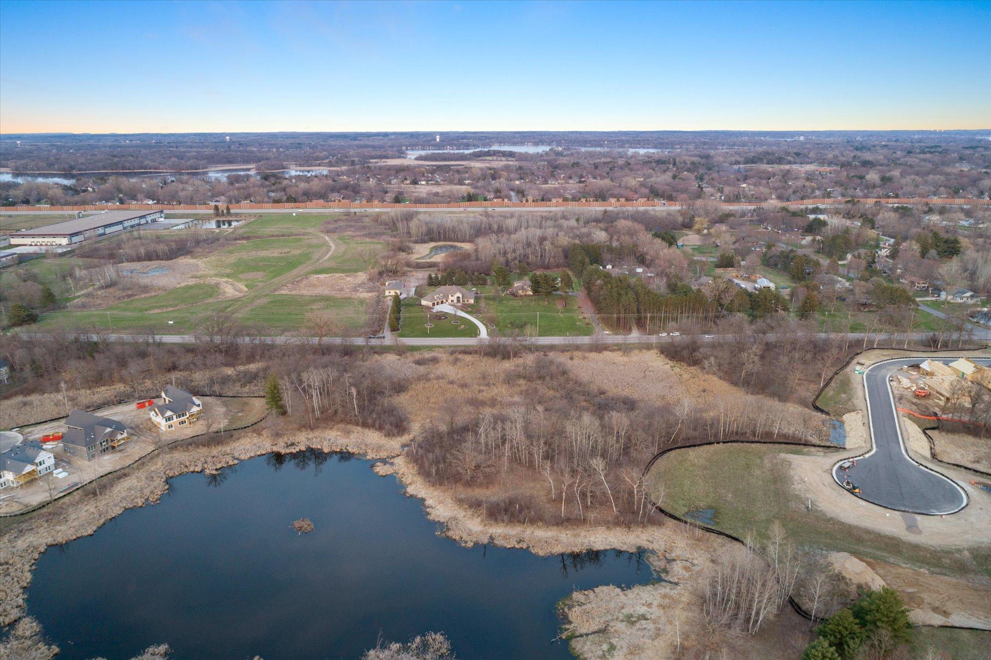 5678 Centerville Rd, White Bear Lake, MN 55127
