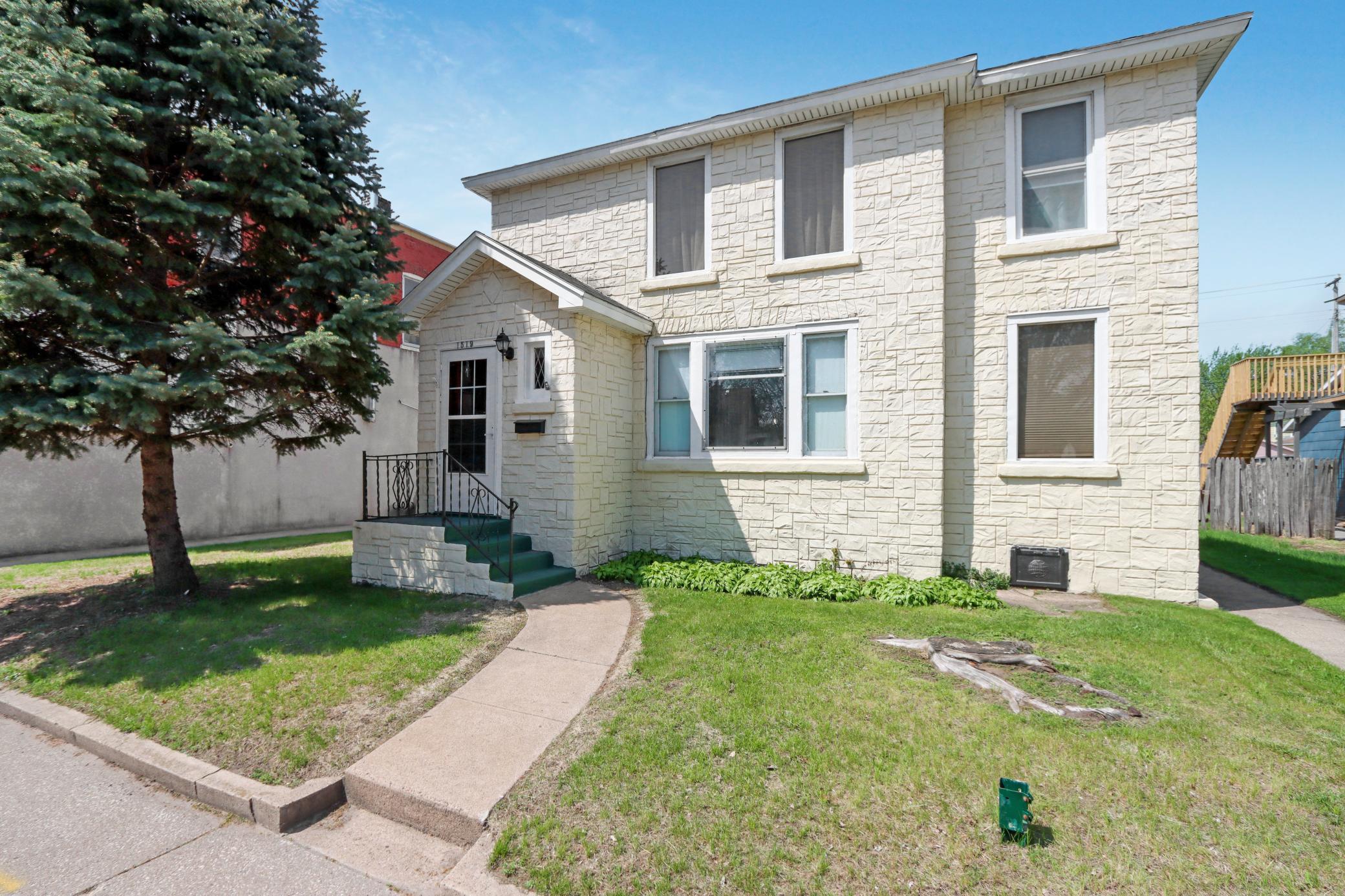 1519 George St, La Crosse, WI 54603