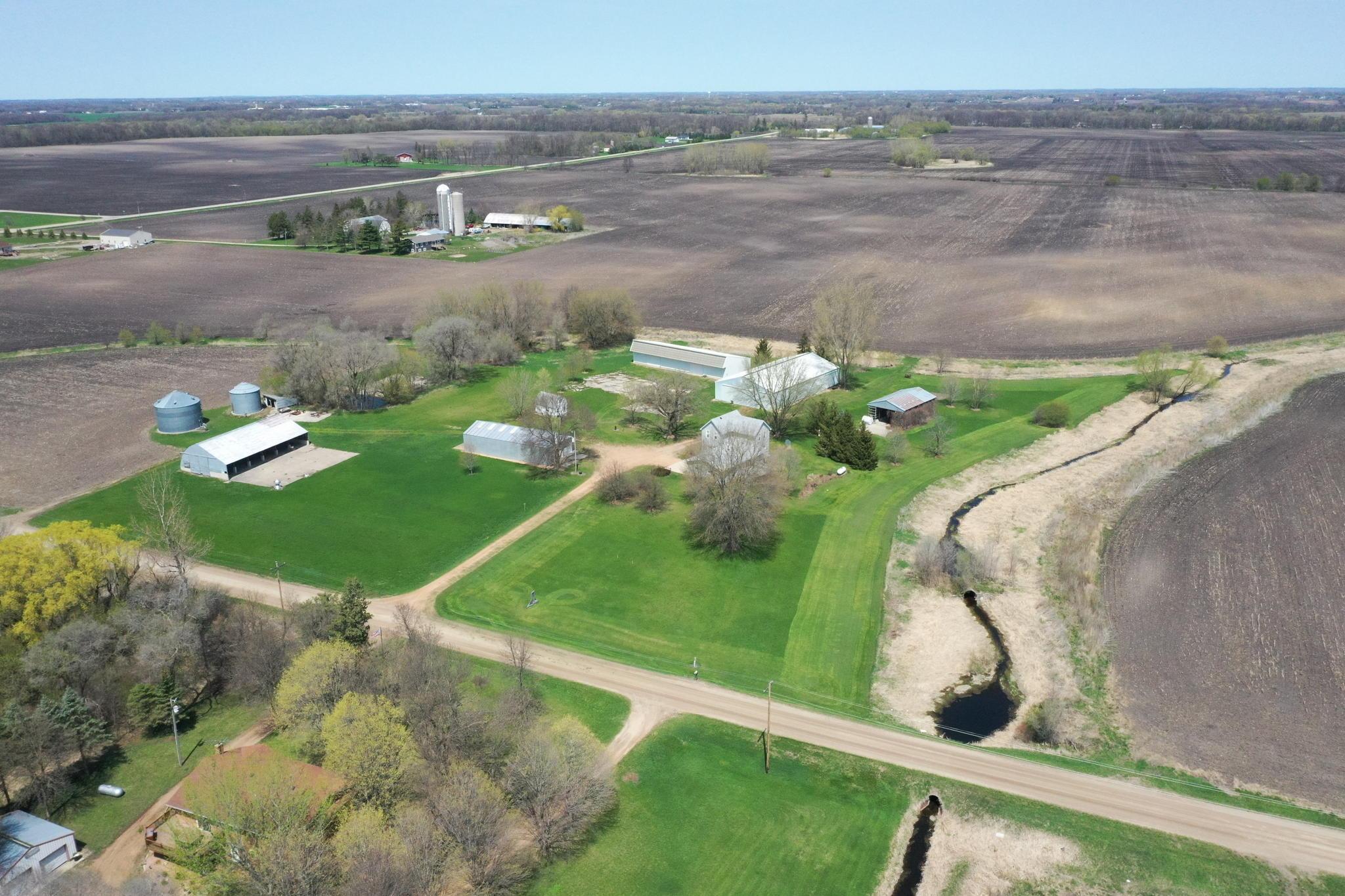 1688 108th St SW, Montrose, MN 55363