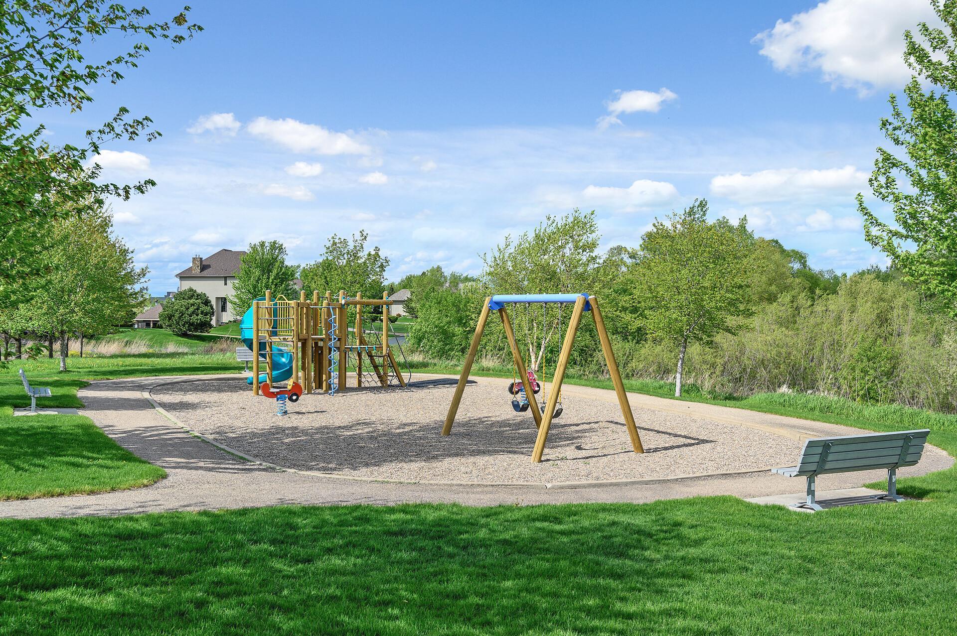 161 Primrose Ln, Medina, MN 55340