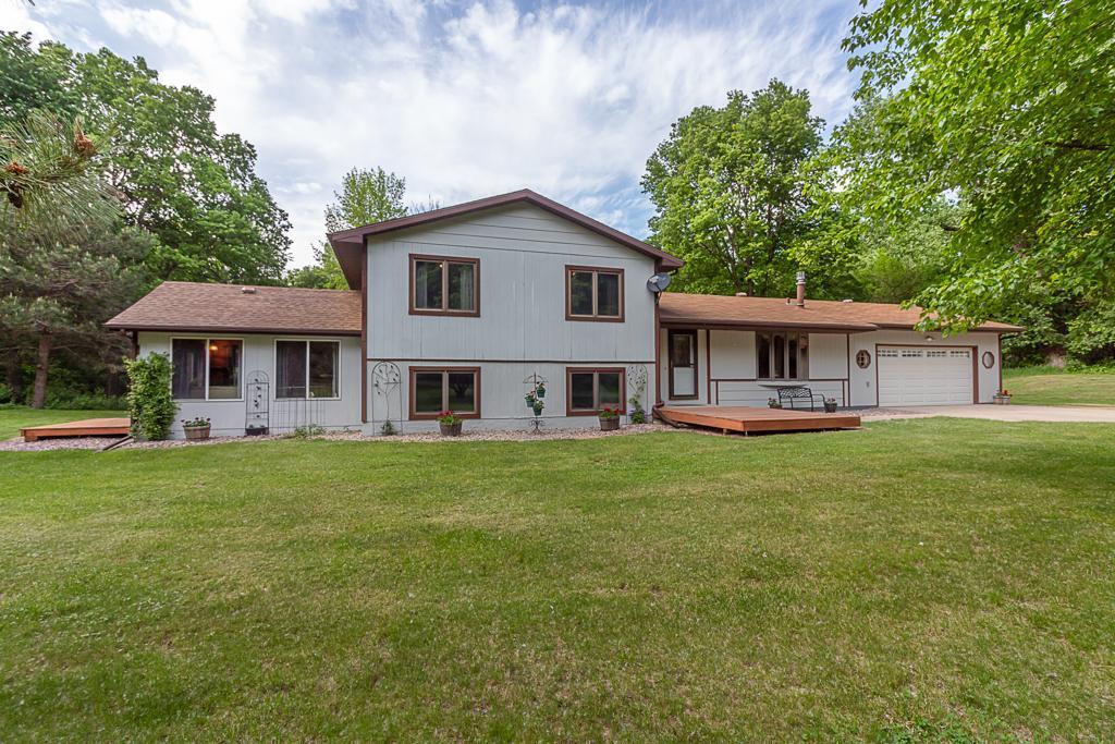 300 Quarry Spring St W, Kasota, MN 56050